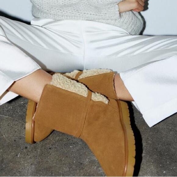 ZARA FAUX SHEARLING FLAT LEATHER ANKLE BOOTS - Picture 7 of 7